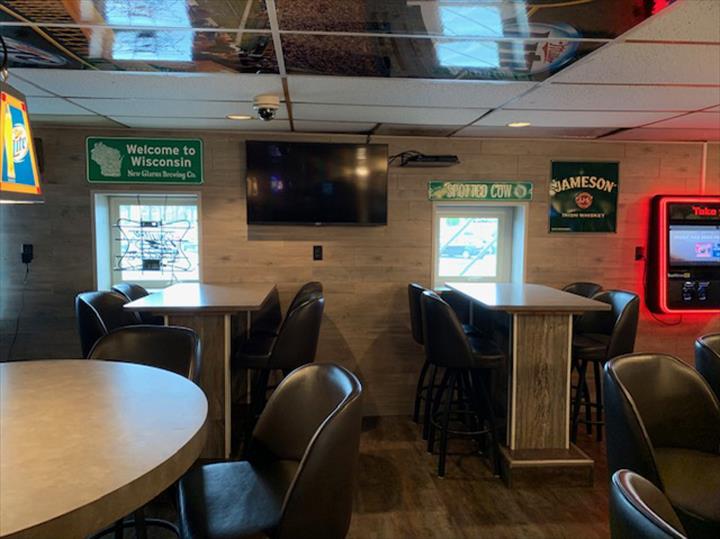 Stokes' Pub Bar & Grill Janesville, WI